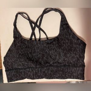 Camo lululemon sports bra size 12